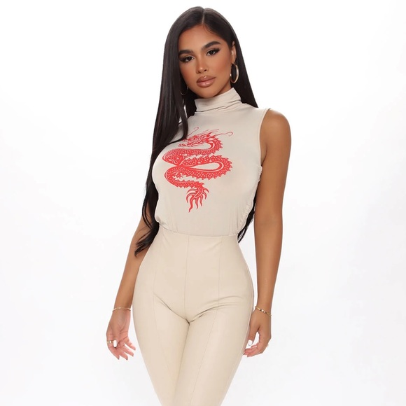 Fashion Nova Tops - Fashion Nova Sleeveless Top